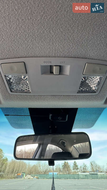 Седан Mazda 3 2006 в Виннице