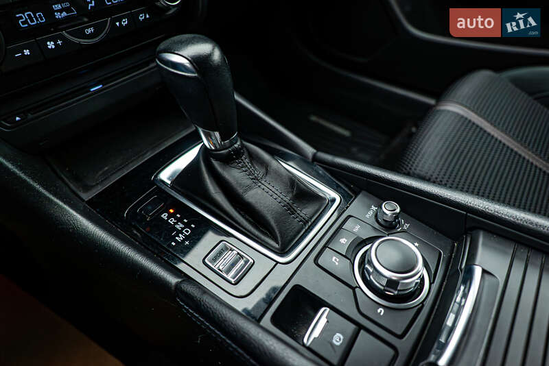 Хетчбек Mazda 3 2018 в Києві фото 19 Хетчбек Mazda 3 2018 в Києві