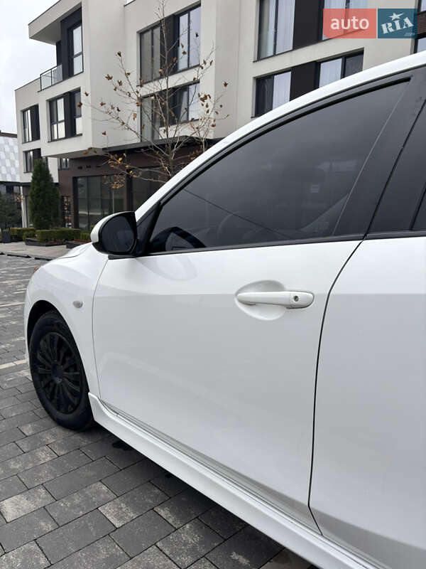 Хетчбек Mazda 3 2010 в Ужгороді фото 23 Хетчбек Mazda 3 2010 в Ужгороді