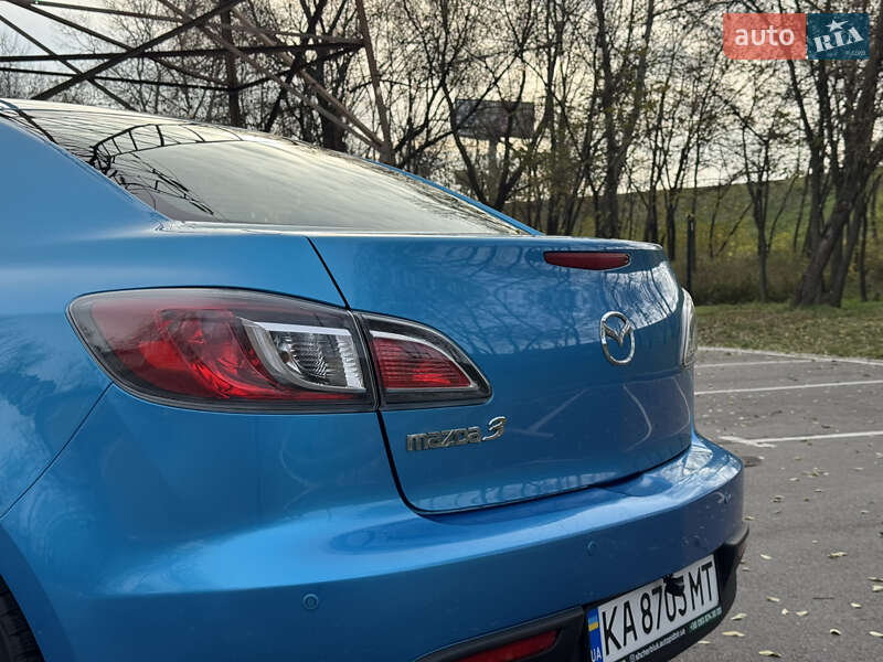 Седан Mazda 3 2010 в Києві фото 54 Седан Mazda 3 2010 в Києві