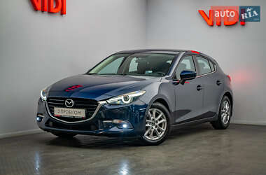Хэтчбек Mazda 3 2016 в Киеве