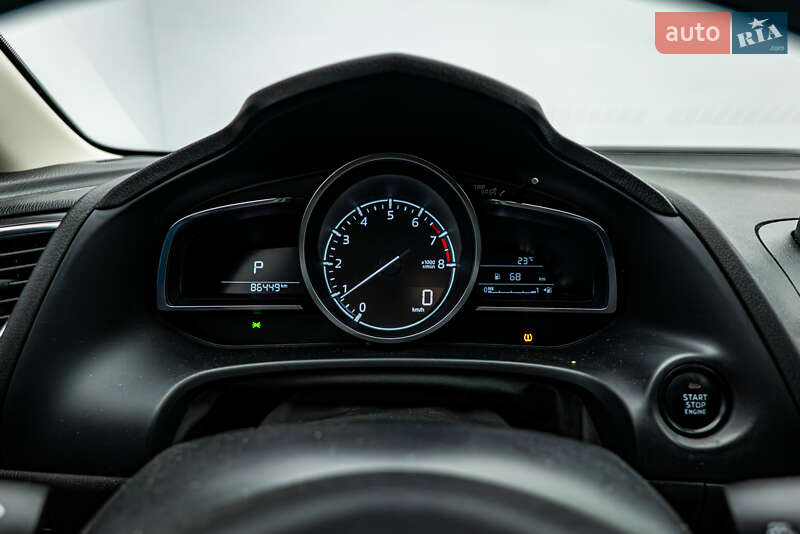 Хетчбек Mazda 3 2016 в Києві фото 13 Хетчбек Mazda 3 2016 в Києві