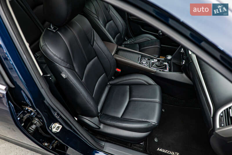 Седан Mazda 3 2018 в Києві фото 21 Седан Mazda 3 2018 в Києві