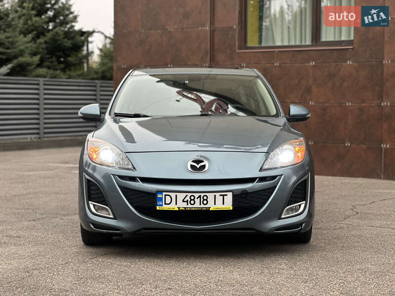 Седан Mazda 3 2009 в Дніпрі