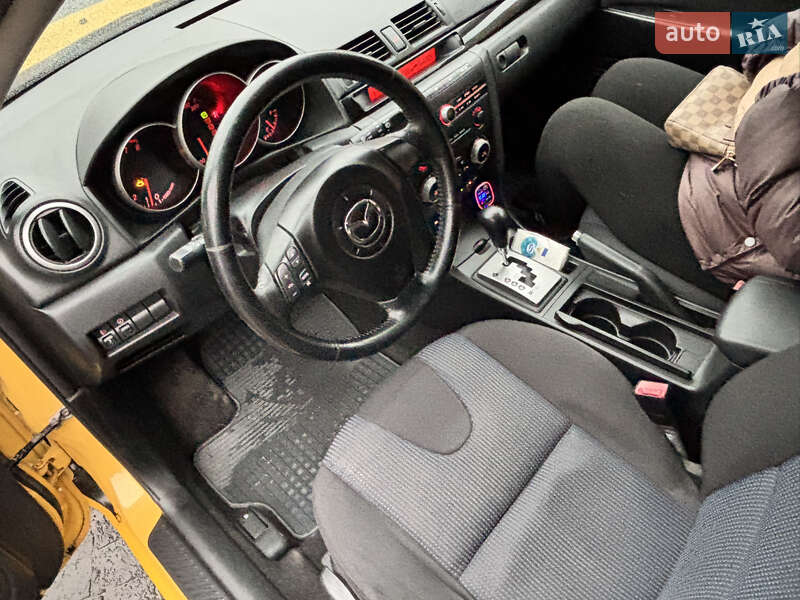 Хэтчбек Mazda 3 2004 в Хмельницком