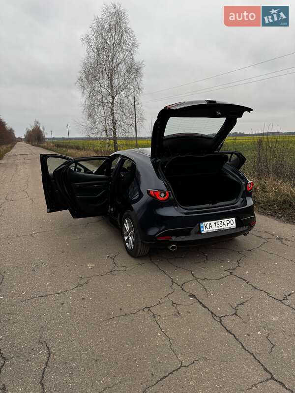 Хэтчбек Mazda 3 2021 в Макарове фото 13 Хэтчбек Mazda 3 2021 в Макарове