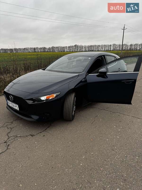 Хэтчбек Mazda 3 2021 в Макарове фото 12 Хэтчбек Mazda 3 2021 в Макарове