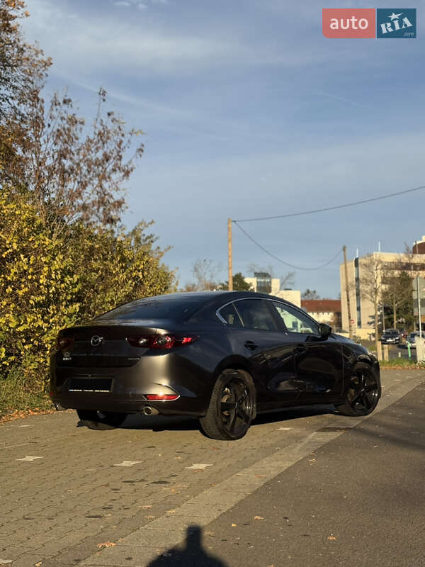 Седан Mazda 3 2021 в Киеве фото 6 Седан Mazda 3 2021 в Киеве
