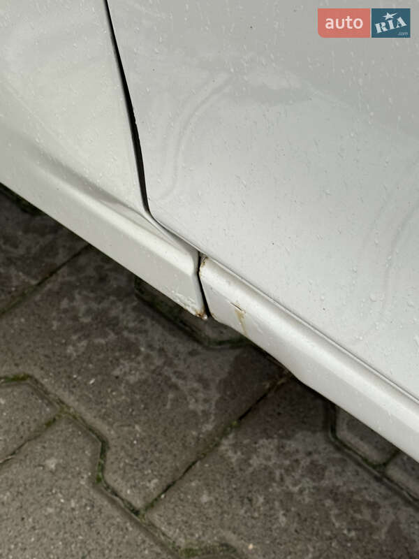 Седан Mazda 3 2017 в Киеве