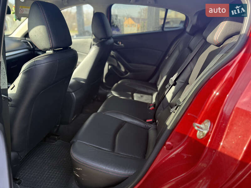 Хэтчбек Mazda 3 2015 в Черновцах фото 11 Хэтчбек Mazda 3 2015 в Черновцах