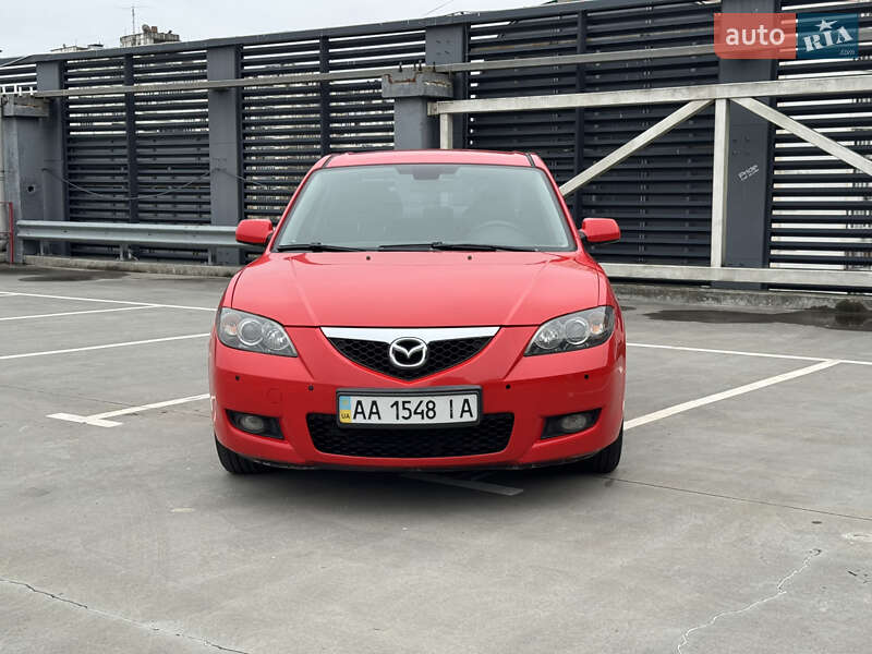 Седан Mazda 3 2008 в Киеве