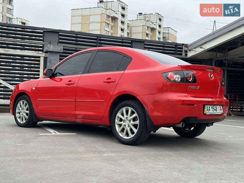 Седан Mazda 3 2008 в Киеве