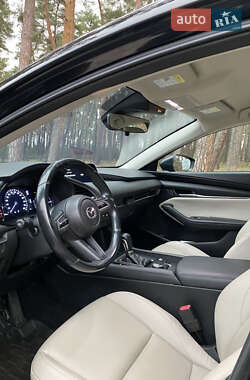 Седан Mazda 3 2019 в Киеве