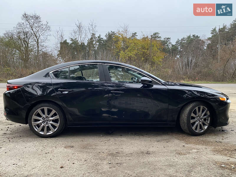 Седан Mazda 3 2019 в Києві