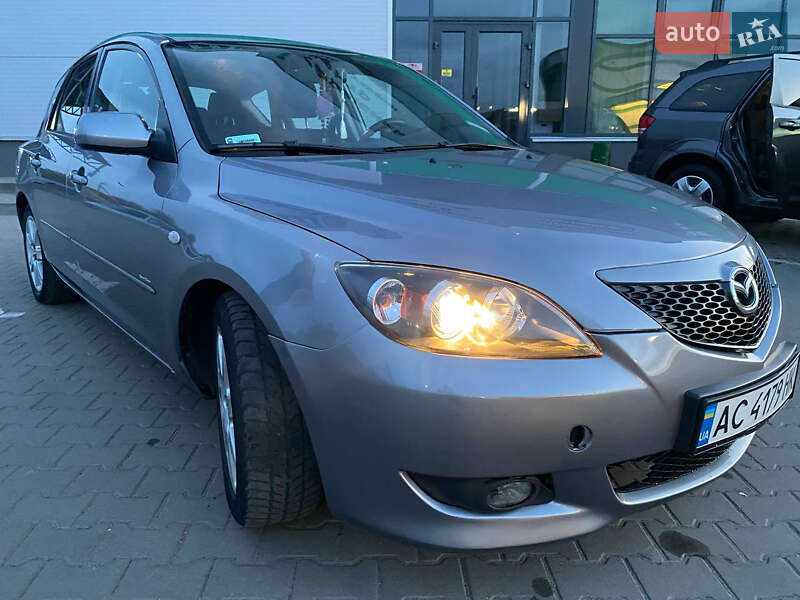 Хетчбек Mazda 3 2005 в Нововолинську фото Хетчбек Mazda 3 2005 в Нововолинську