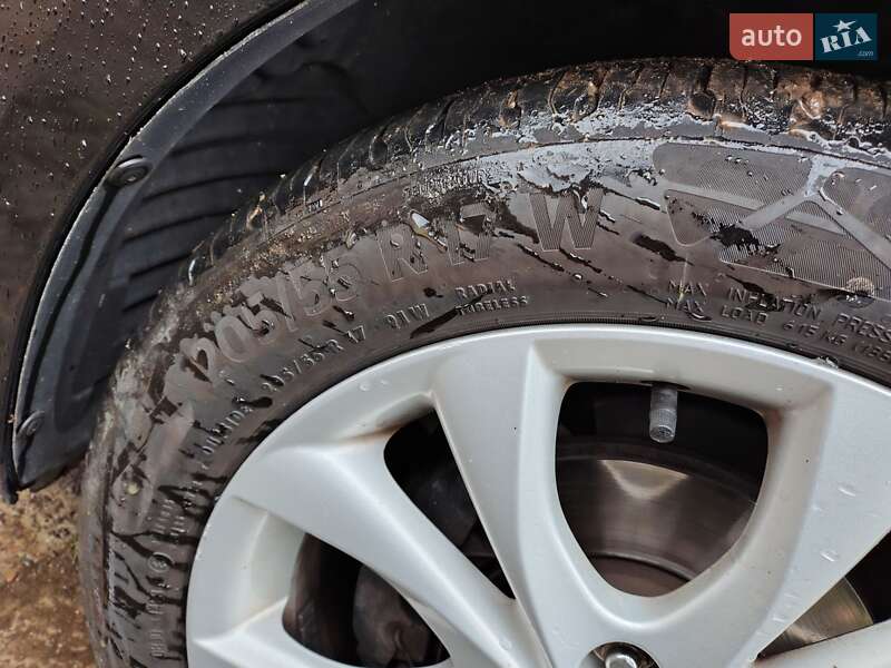 Седан Mazda 3 2010 в Мукачево