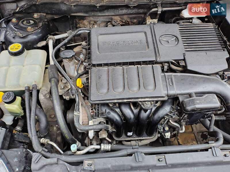 Седан Mazda 3 2010 в Мукачево