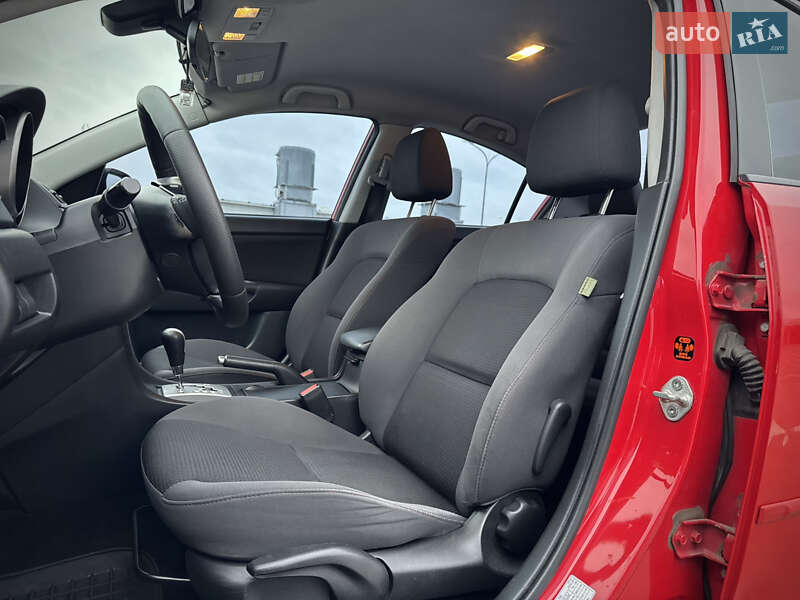 Седан Mazda 3 2008 в Киеве