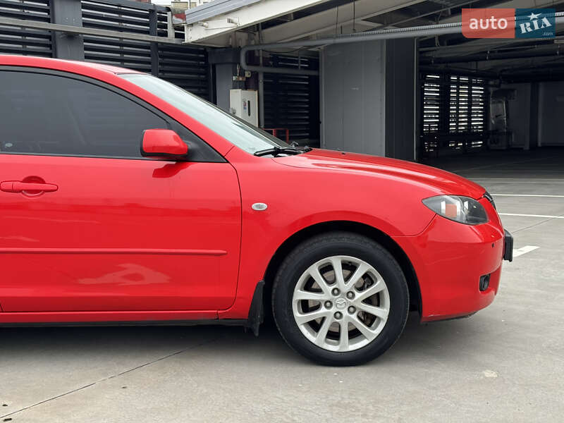 Седан Mazda 3 2008 в Киеве