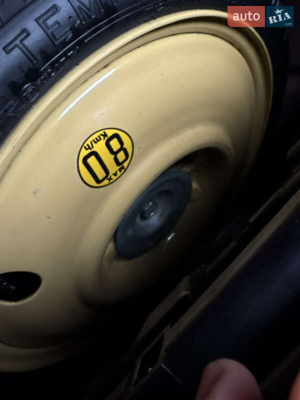 Седан Mazda 3 2008 в Киеве