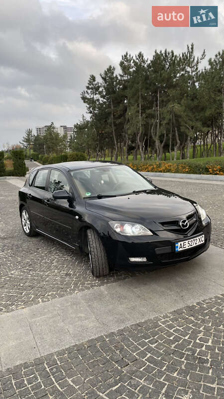 Хэтчбек Mazda 3 2007 в Днепре