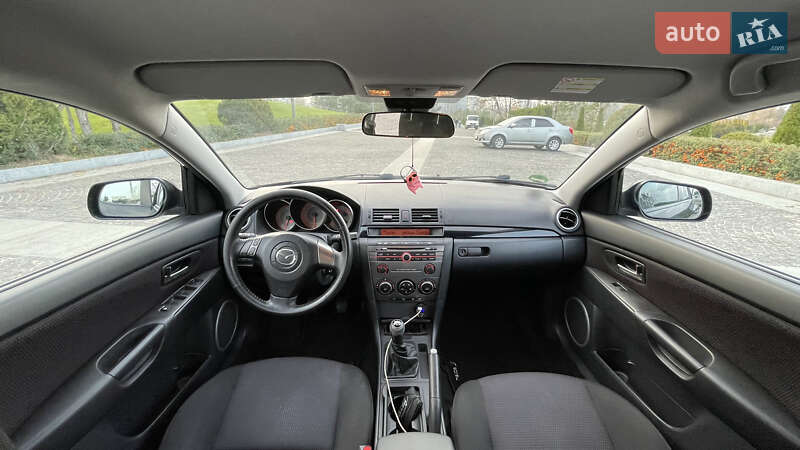 Хэтчбек Mazda 3 2007 в Днепре