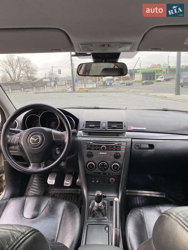 Седан Mazda 3 2007 в Днепре
