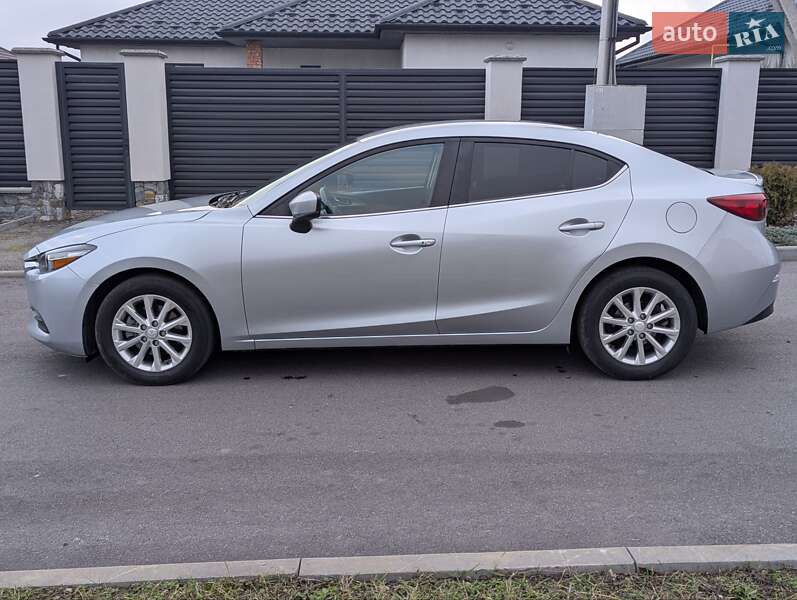 Седан Mazda 3 2018 в Вінниці