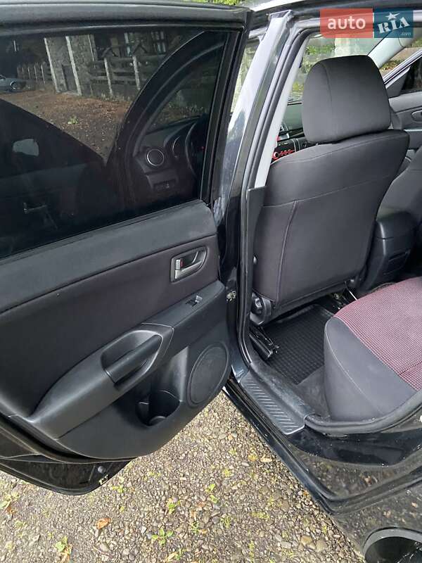 Хэтчбек Mazda 3 2004 в Косове фото 15 Хэтчбек Mazda 3 2004 в Косове