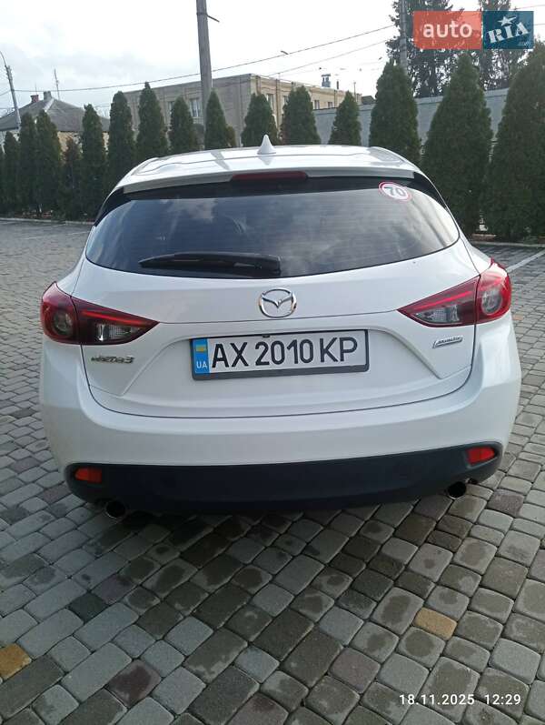Хетчбек Mazda 3 2015 в Харкові фото 3 Хетчбек Mazda 3 2015 в Харкові