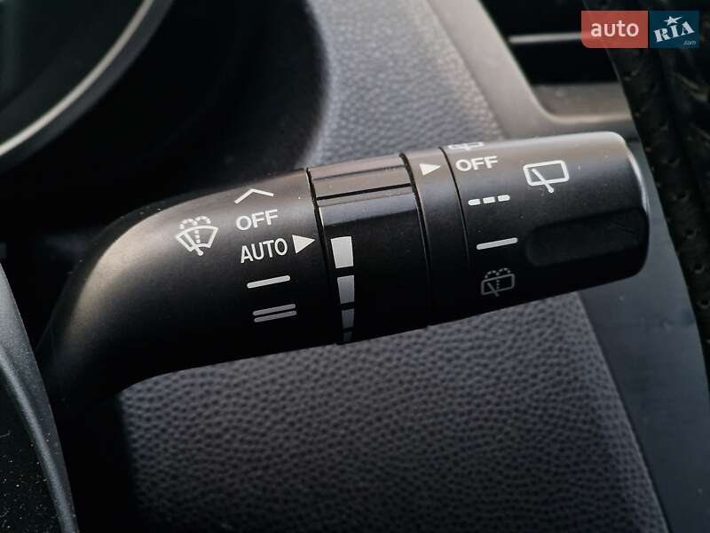 Хэтчбек Mazda 3 2010 в Одессе