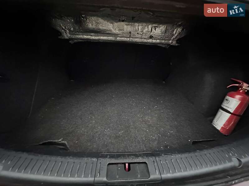 Седан Mazda 3 2007 в Чернівцях фото 3 Седан Mazda 3 2007 в Чернівцях