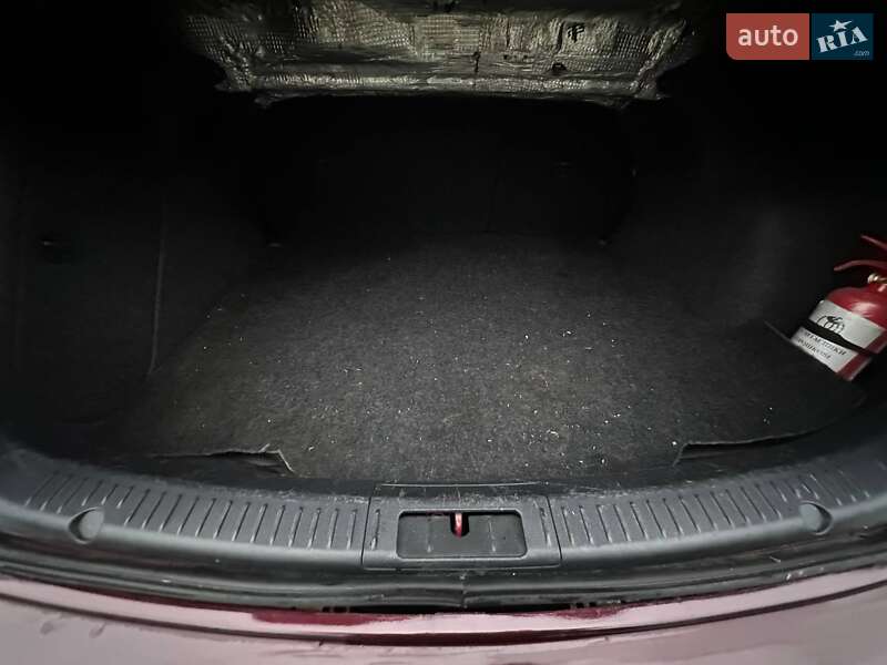 Седан Mazda 3 2007 в Чернівцях фото 6 Седан Mazda 3 2007 в Чернівцях