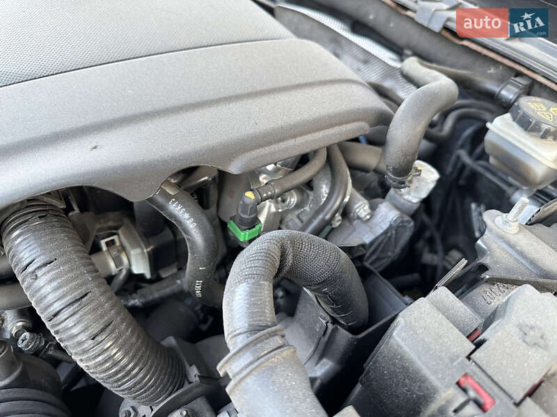 Хэтчбек Mazda 3 2016 в Киеве