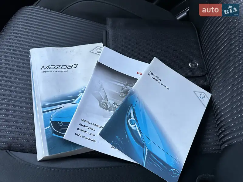 Хэтчбек Mazda 3 2016 в Киеве документ