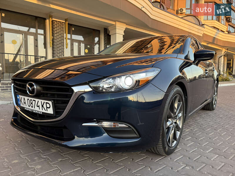 Mazda 3 2018