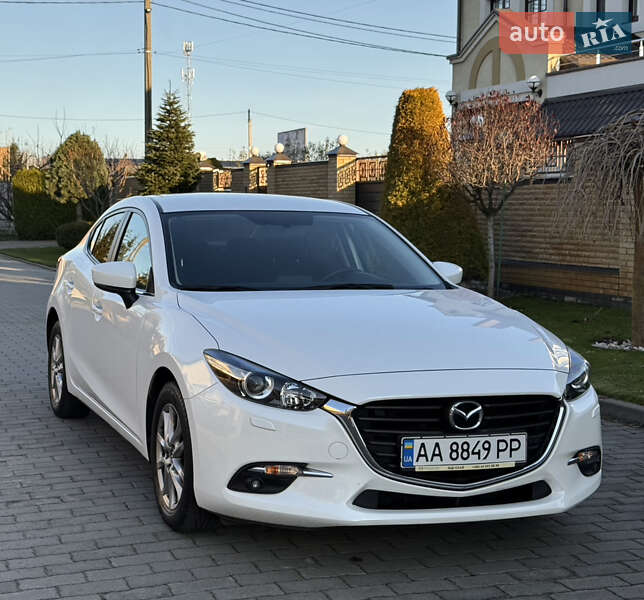 Седан Mazda 3 2017 в Киеве фото 7 Седан Mazda 3 2017 в Киеве