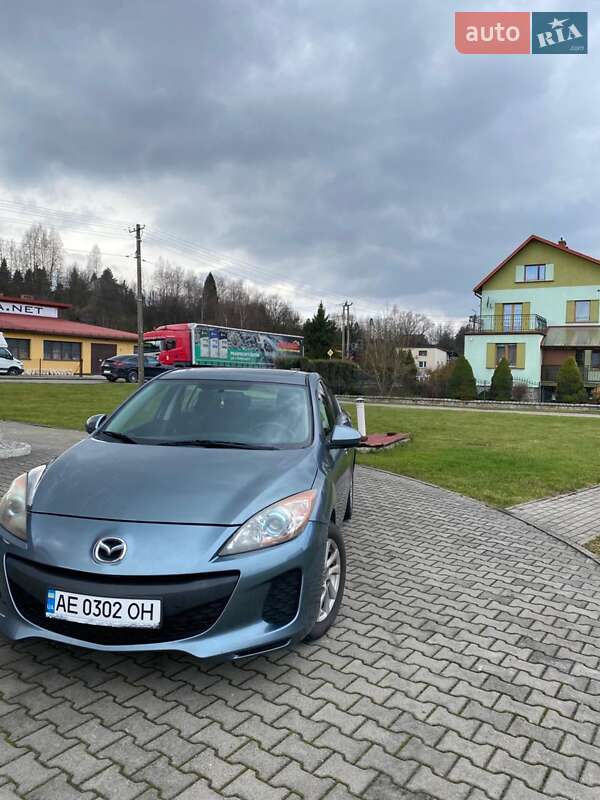 Седан Mazda 3 2012 в Львове фото 5 Седан Mazda 3 2012 в Львове