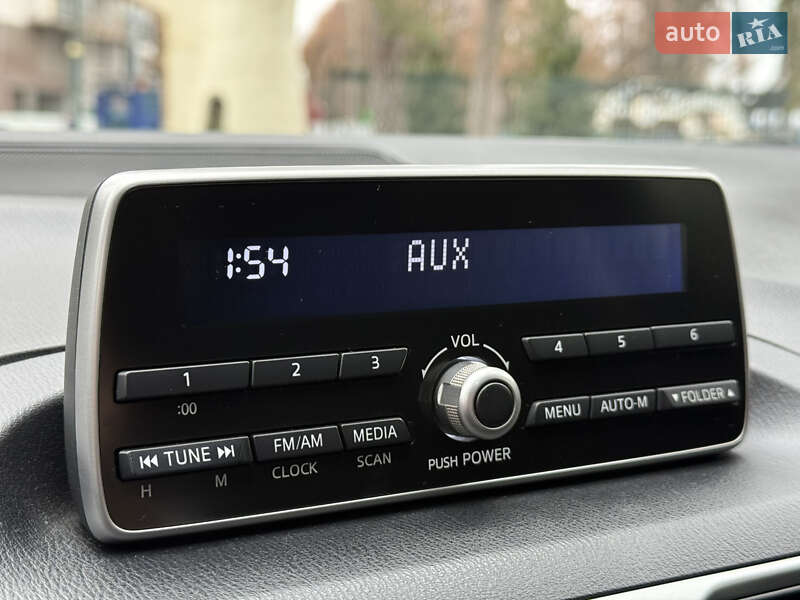 Седан Mazda 3 2014 в Харькове