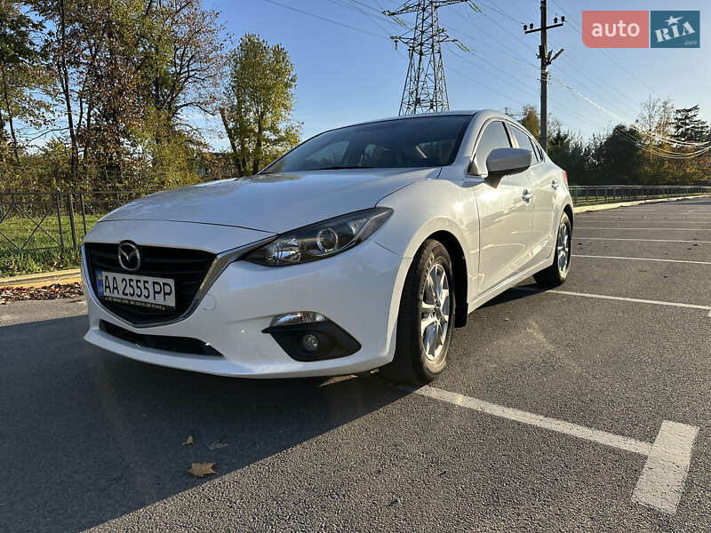 Седан Mazda 3 2016 в Киеве фото 4 Седан Mazda 3 2016 в Киеве