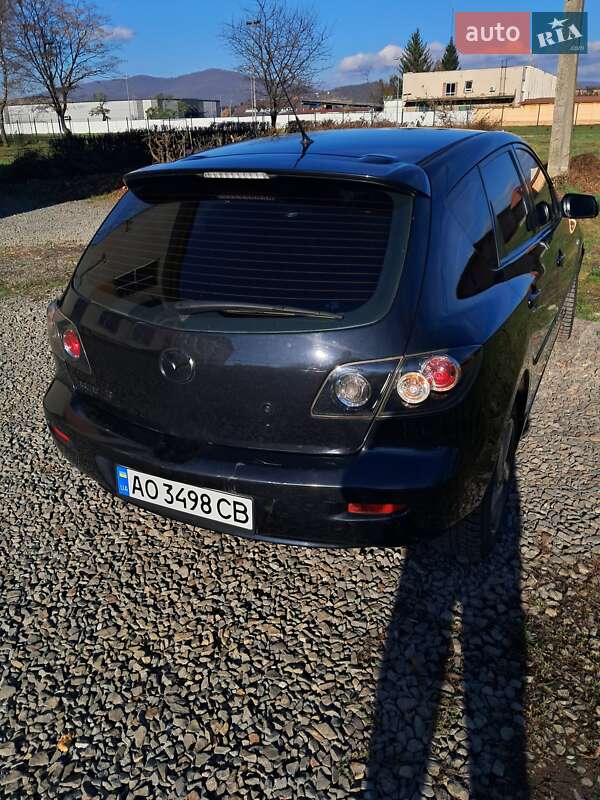 Хэтчбек Mazda 3 2007 в Мукачево