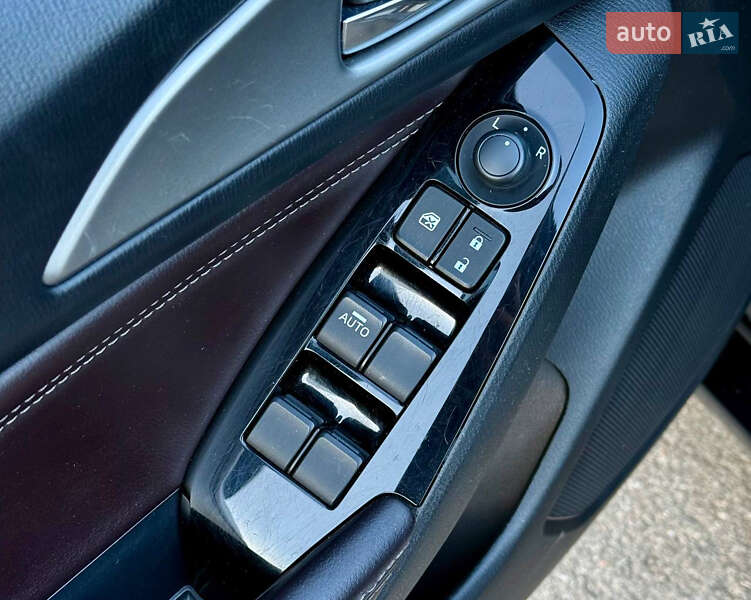 Седан Mazda 3 2017 в Києві фото 18 Седан Mazda 3 2017 в Києві