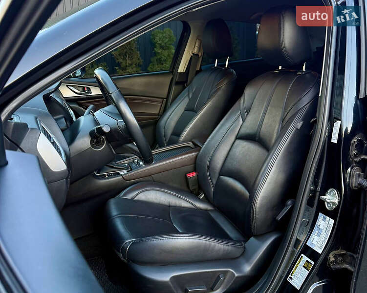 Седан Mazda 3 2017 в Києві фото 33 Седан Mazda 3 2017 в Києві