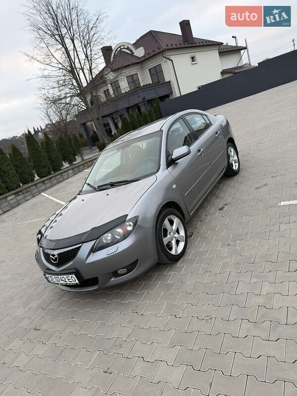 Хэтчбек Mazda 3 2004 в Черновцах