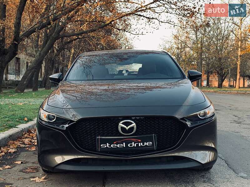Хэтчбек Mazda 3 2019 в Николаеве