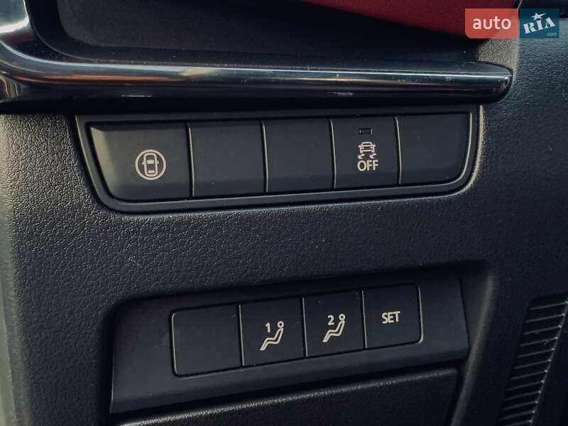 Хэтчбек Mazda 3 2019 в Николаеве