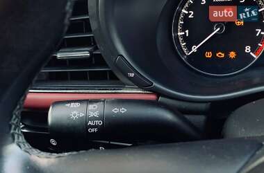 Хэтчбек Mazda 3 2019 в Николаеве