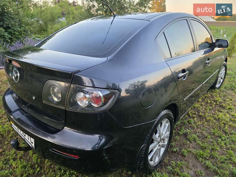 Седан Mazda 3 2008 в Киеве