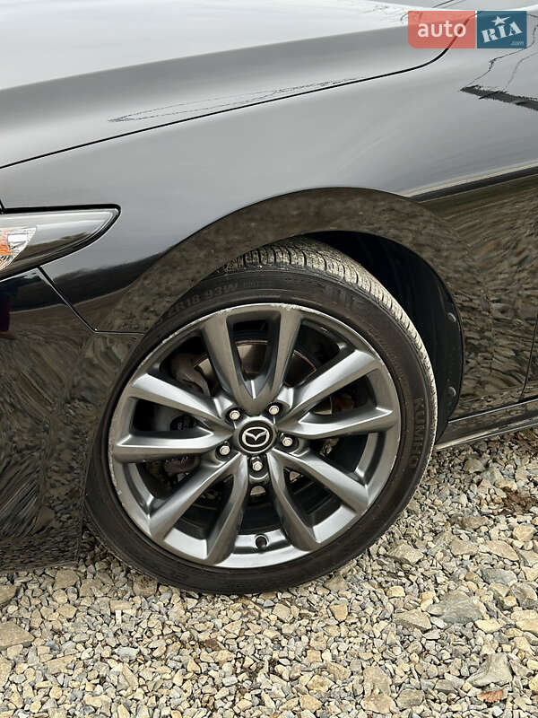 Хетчбек Mazda 3 2019 в Івано-Франківську