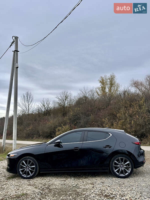 Хетчбек Mazda 3 2019 в Івано-Франківську